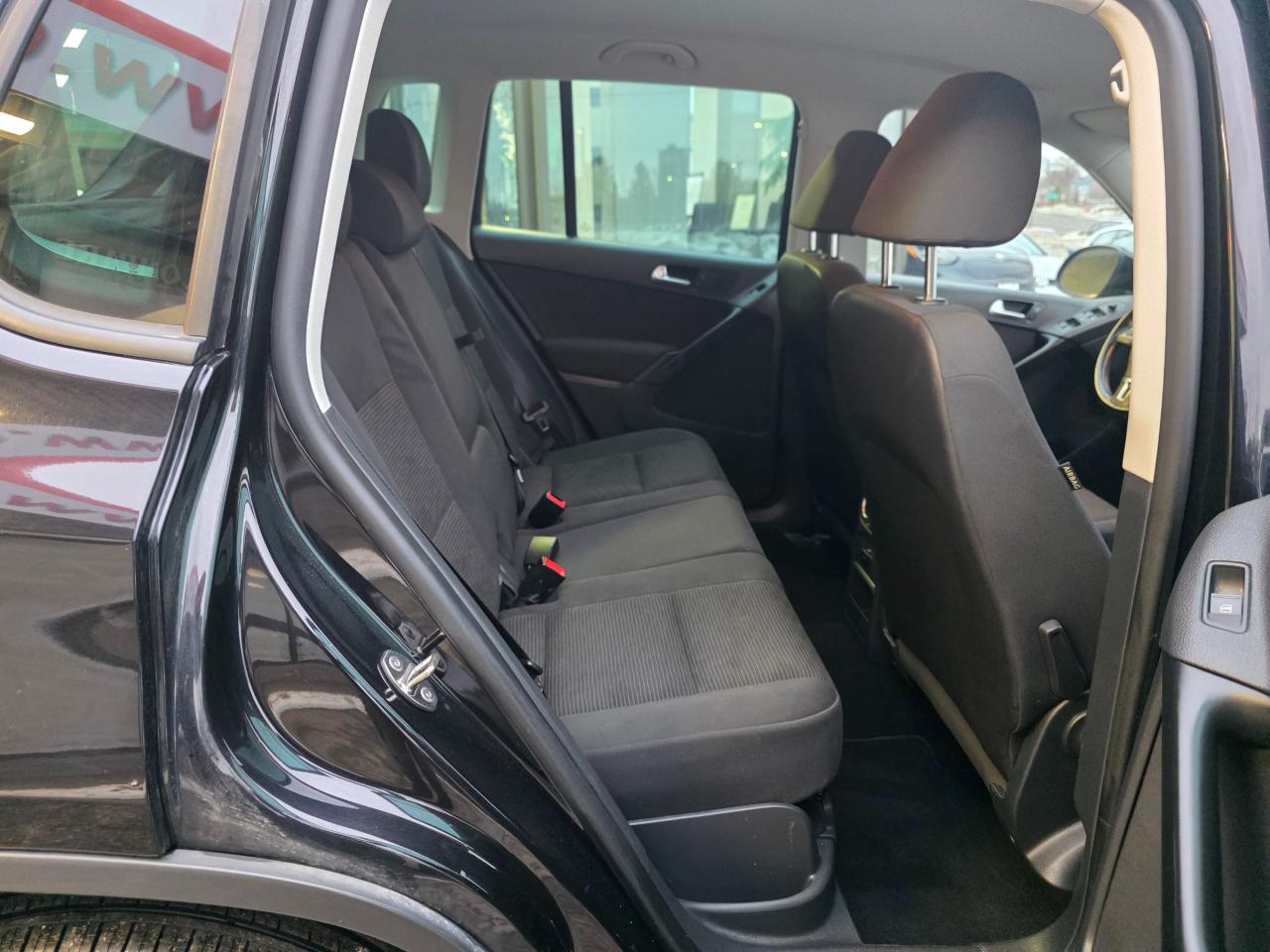 2015 Volkswagen Tiguan Trendline Accident Free | Heated Seats | Bluetooth Photo