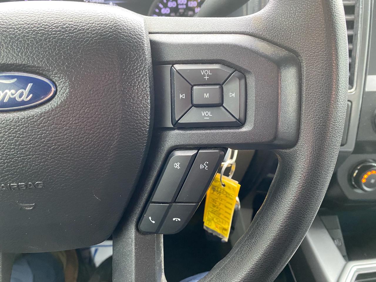 2022 Ford F-350 XLT |Crew Cab | DRW | 6.7L PowerStroke Diesel | Commercial Leasing Available. Photo