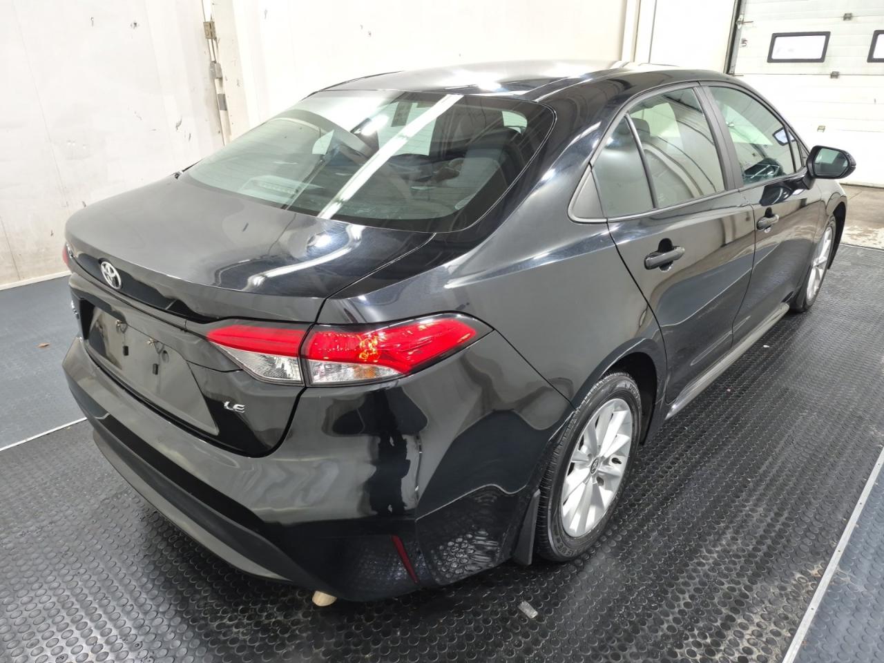 2022 Toyota Corolla LE | UPGRADE | NO ACCIDENTS | SUNROOF | ALLOYS Photo
