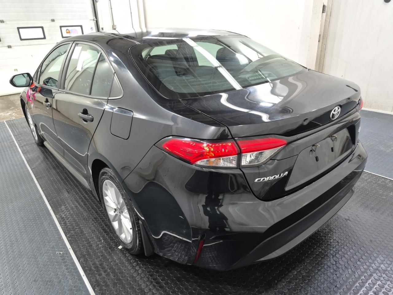 2022 Toyota Corolla LE | UPGRADE | NO ACCIDENTS | SUNROOF | ALLOYS Photo