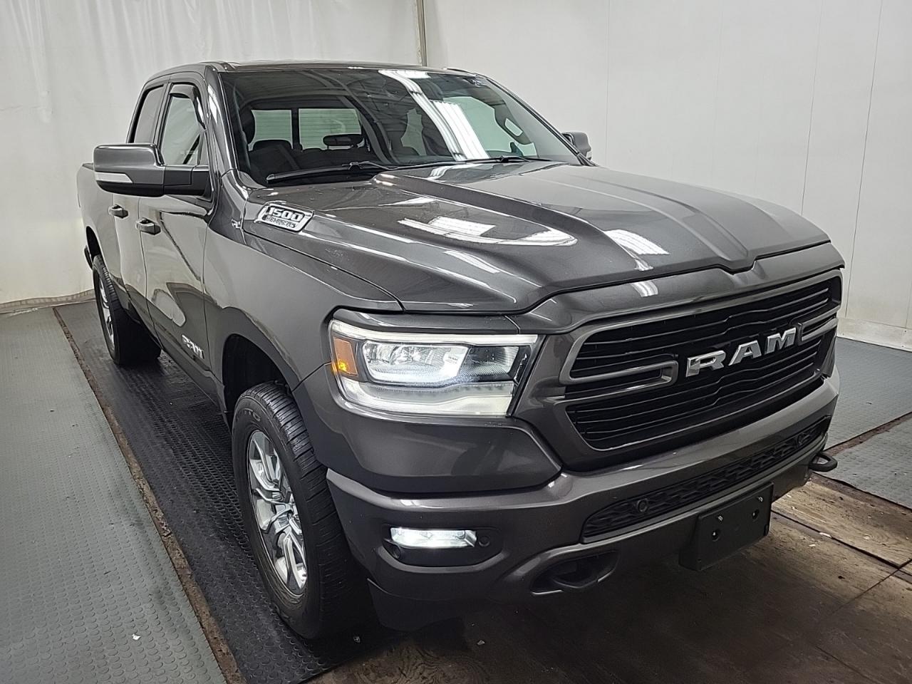 2020 RAM 1500 BIG HORN 4X4 | 5.7 V8 | OFF ROAD PKG | LEVEL 2 | SPORT PKG Photo