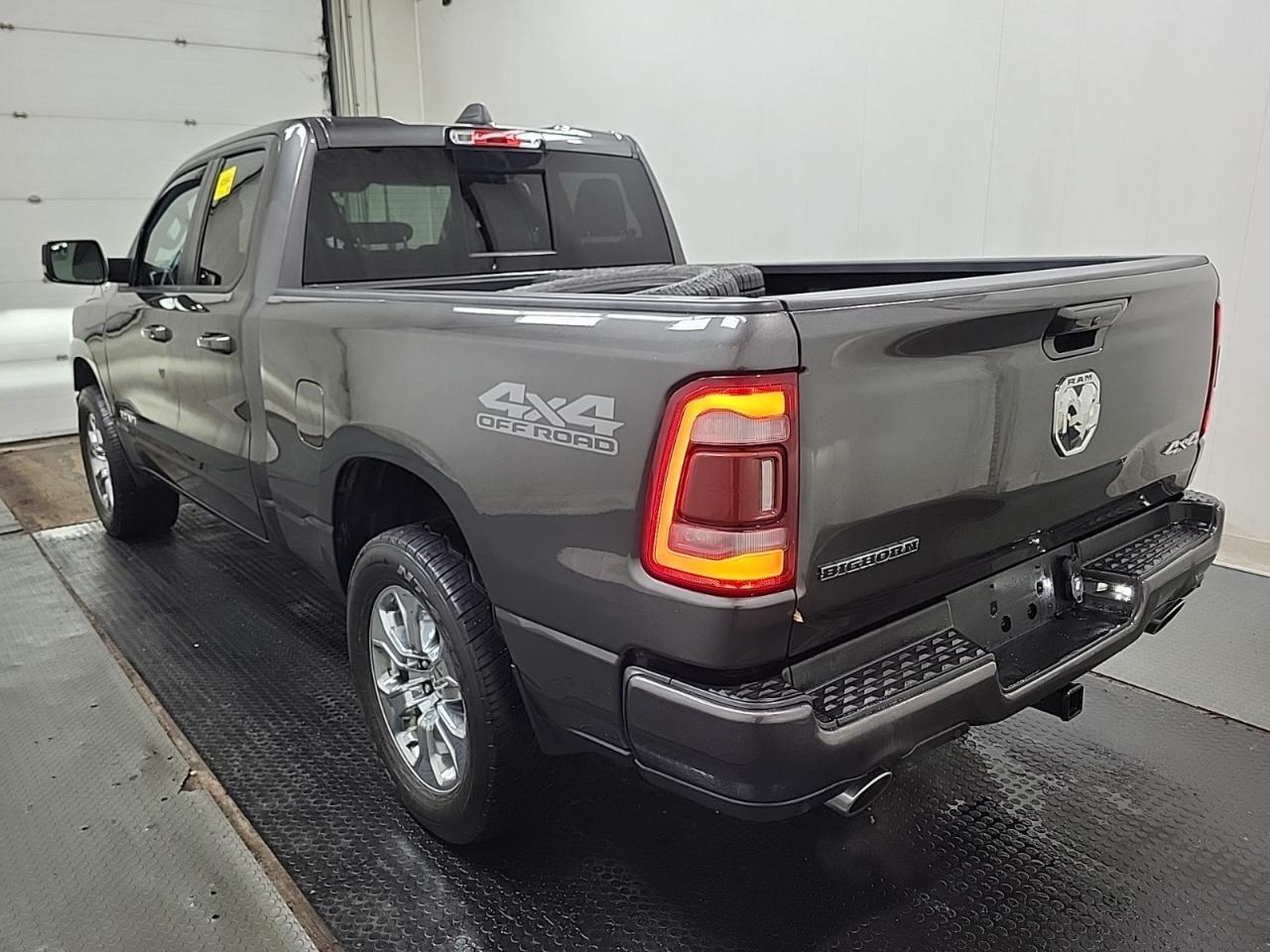 2020 RAM 1500 BIG HORN 4X4 | 5.7 V8 | OFF ROAD PKG | LEVEL 2 | SPORT PKG Photo