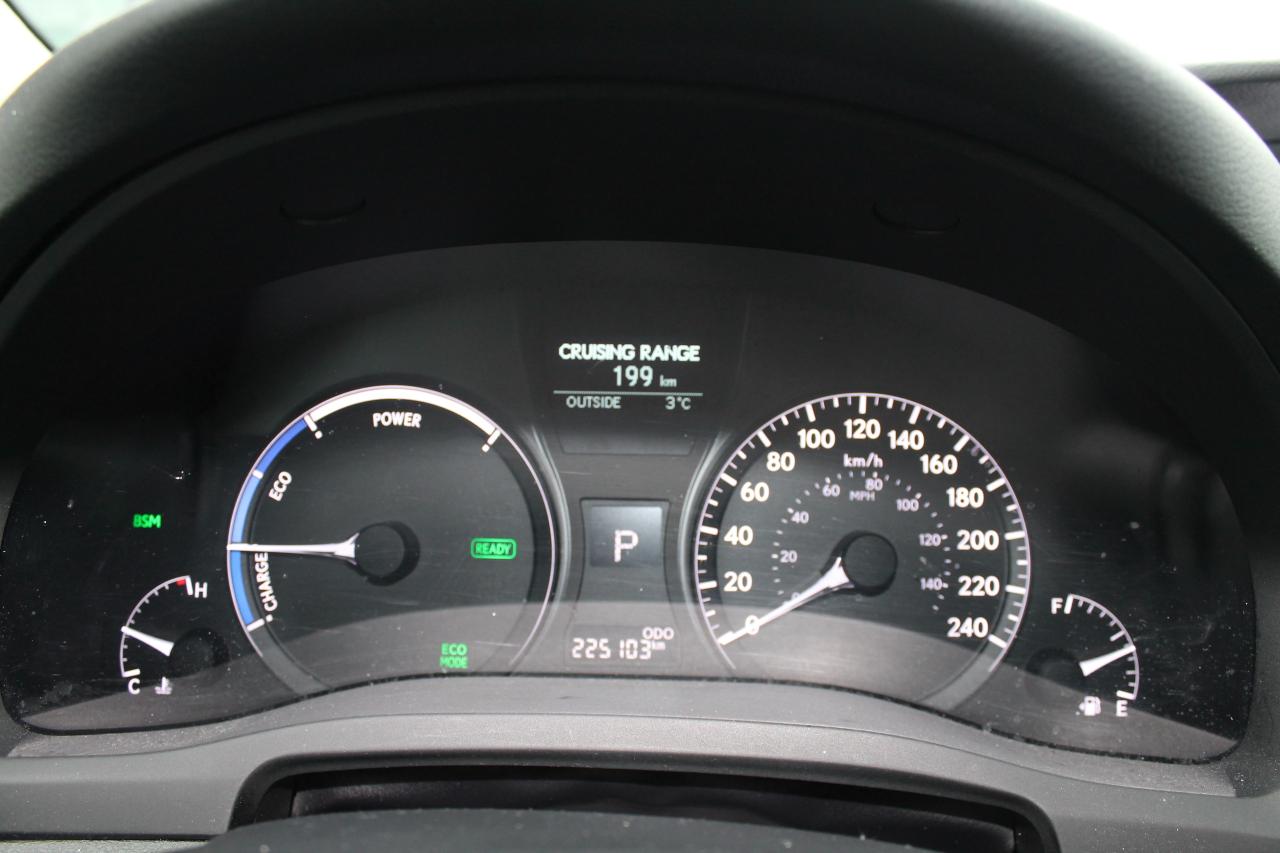 2015 Lexus RX 450h ULTRA Photo