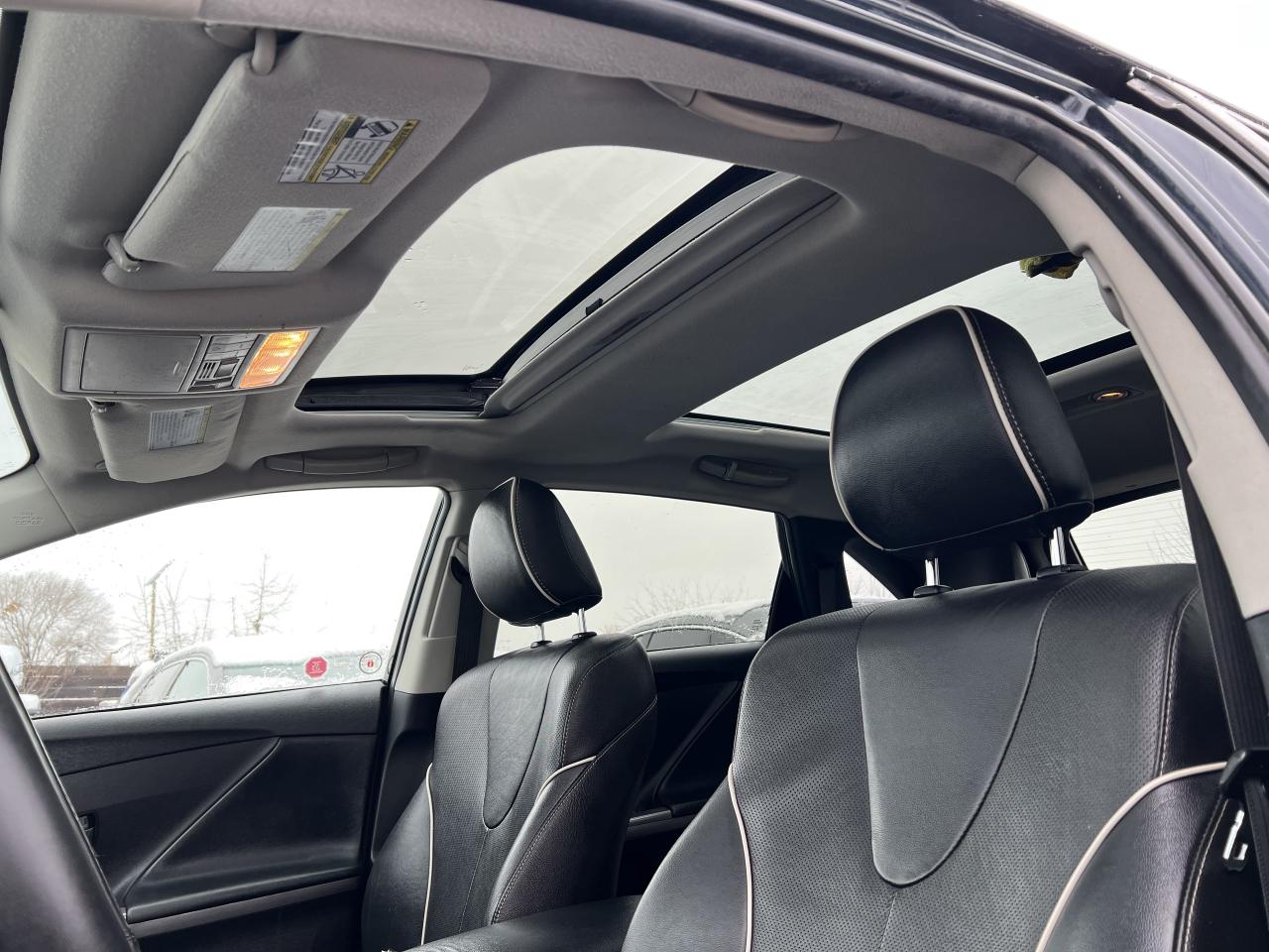 2013 Toyota Venza V6 PREMIUM PACKAGE Photo