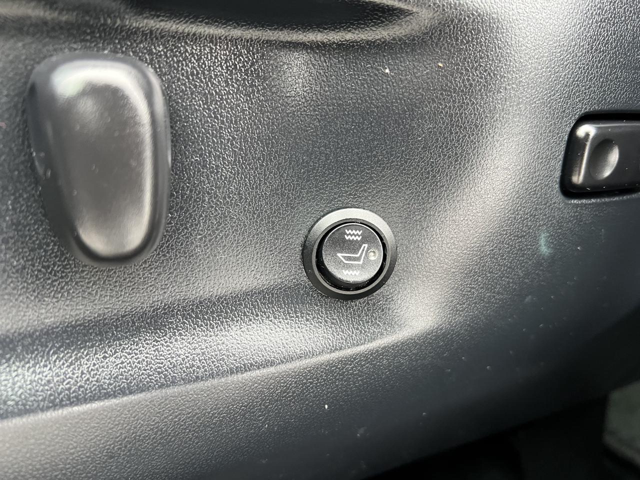 2013 Toyota Venza V6 PREMIUM PACKAGE Photo