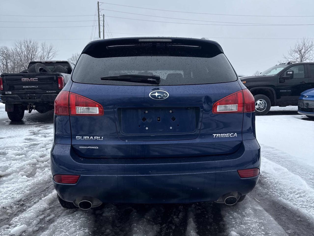 2011 Subaru Tribeca LIMITED Photo3