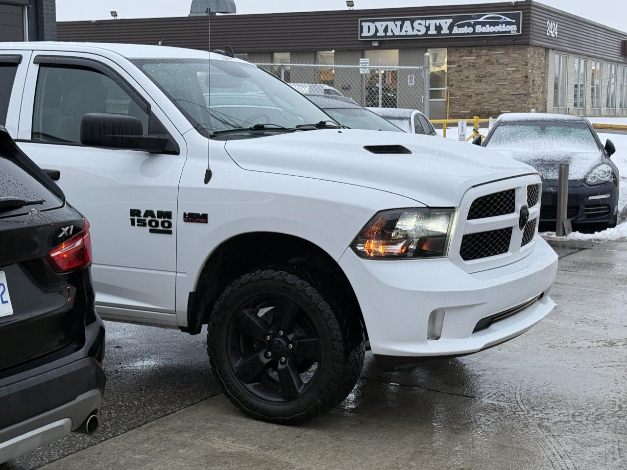 2019 RAM 1500 Classic TRADESMAN | 5.7 V8 | BACK UP CAMERA Photo