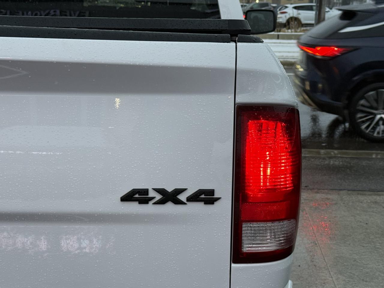 2019 RAM 1500 Classic TRADESMAN | 5.7 V8 | BACK UP CAMERA Photo