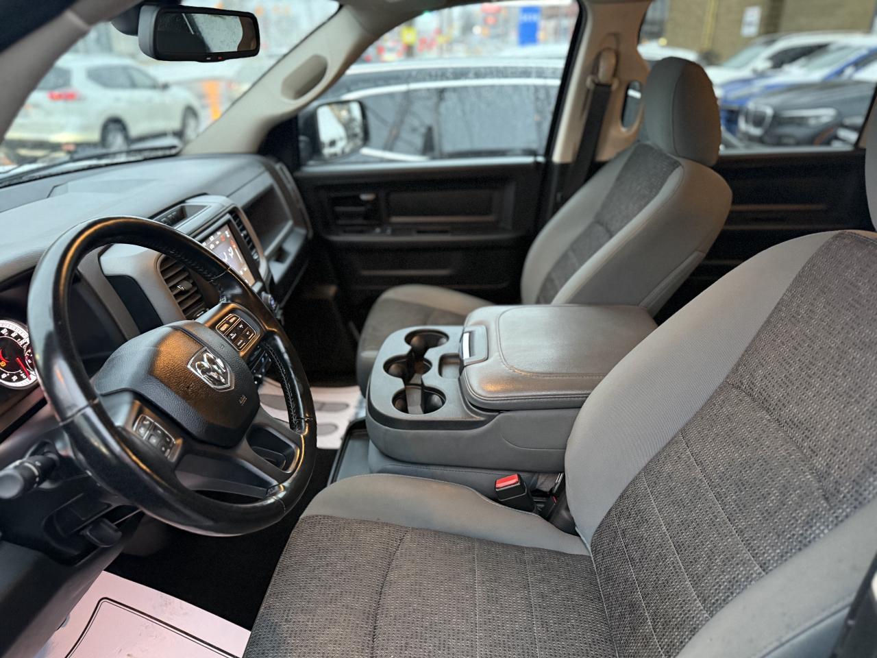 2019 RAM 1500 Classic TRADESMAN | 5.7 V8 | BACK UP CAMERA Photo