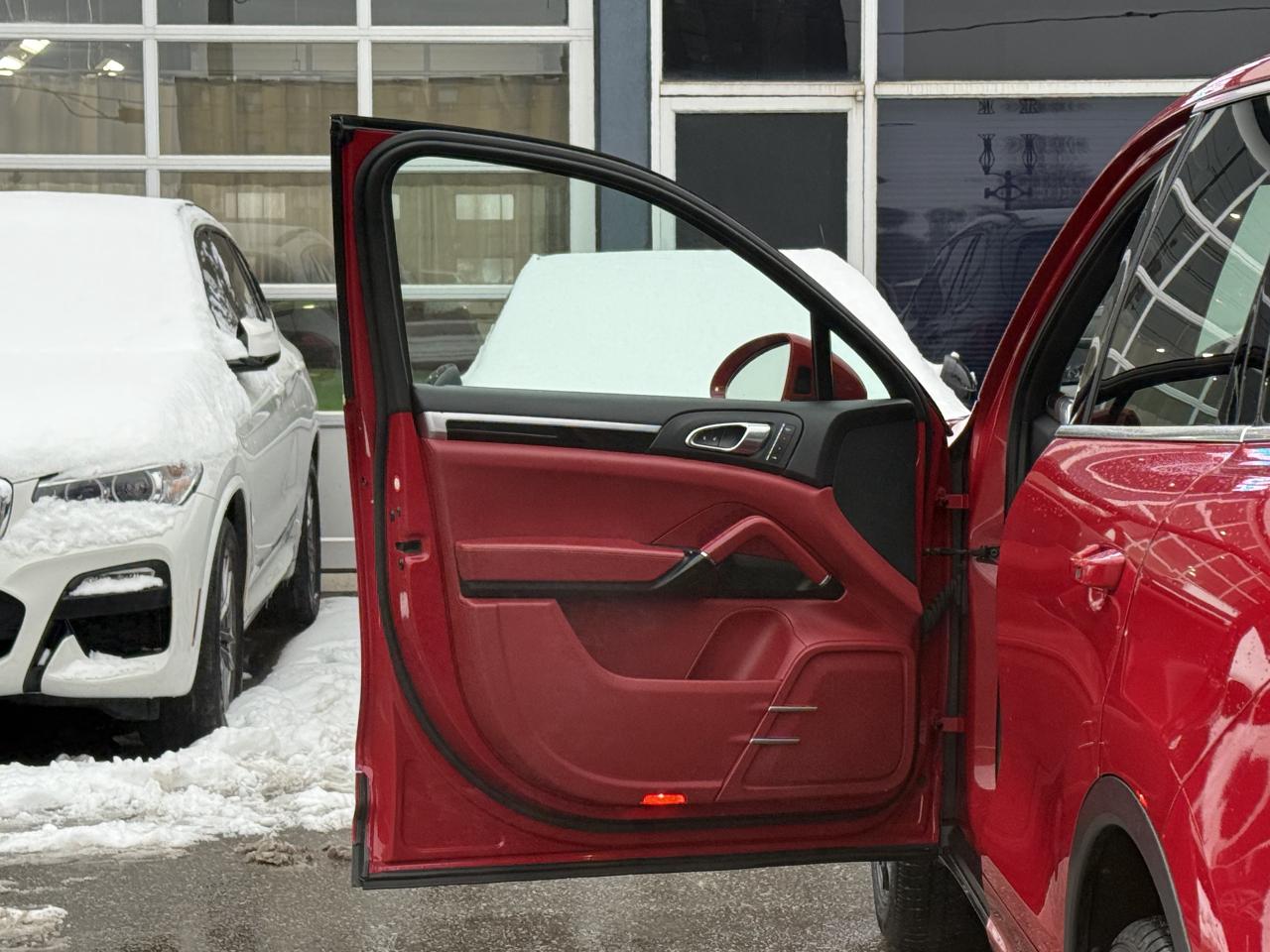 2016 Porsche Cayenne S | PREMIUM | PANO | RED LEATHER | REAR ENT | Photo