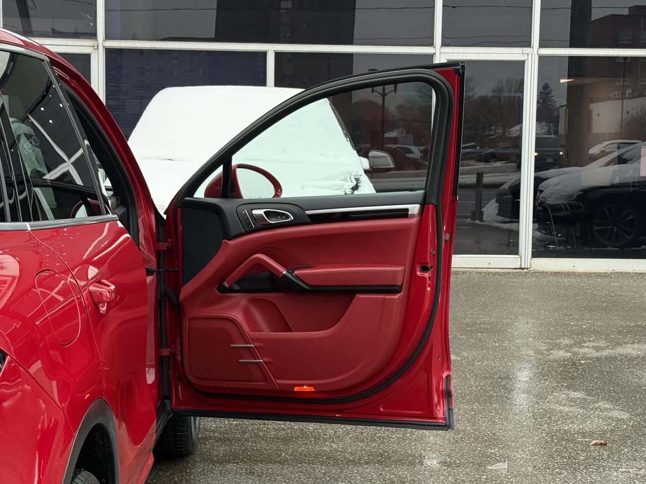 2016 Porsche Cayenne S | PREMIUM | PANO | RED LEATHER | REAR ENT | Photo