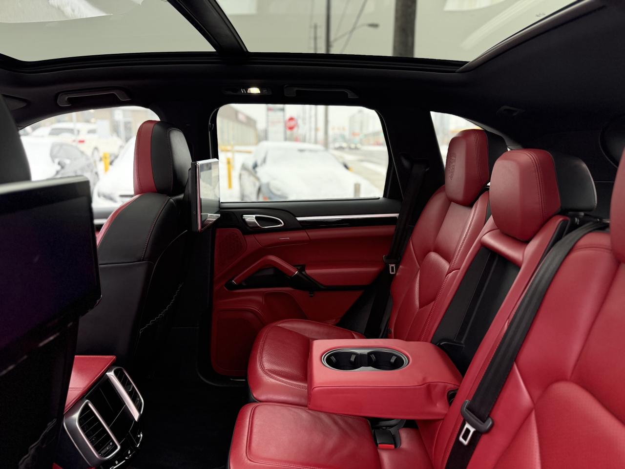 2016 Porsche Cayenne S | PREMIUM | PANO | RED LEATHER | REAR ENT | Photo