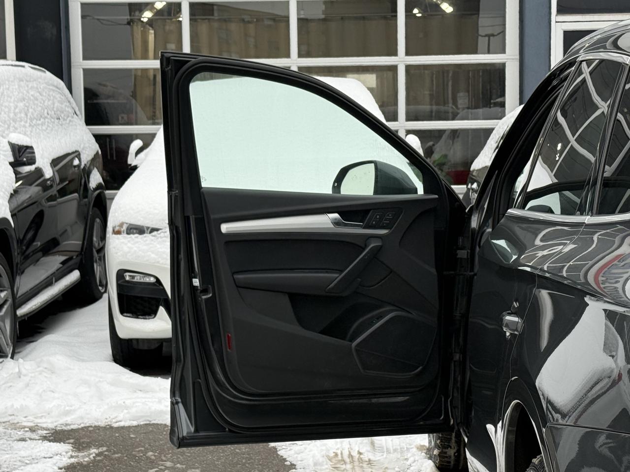 2018 Audi Q5 PROGRESSIV S-LINE | PANO | LOADED Photo