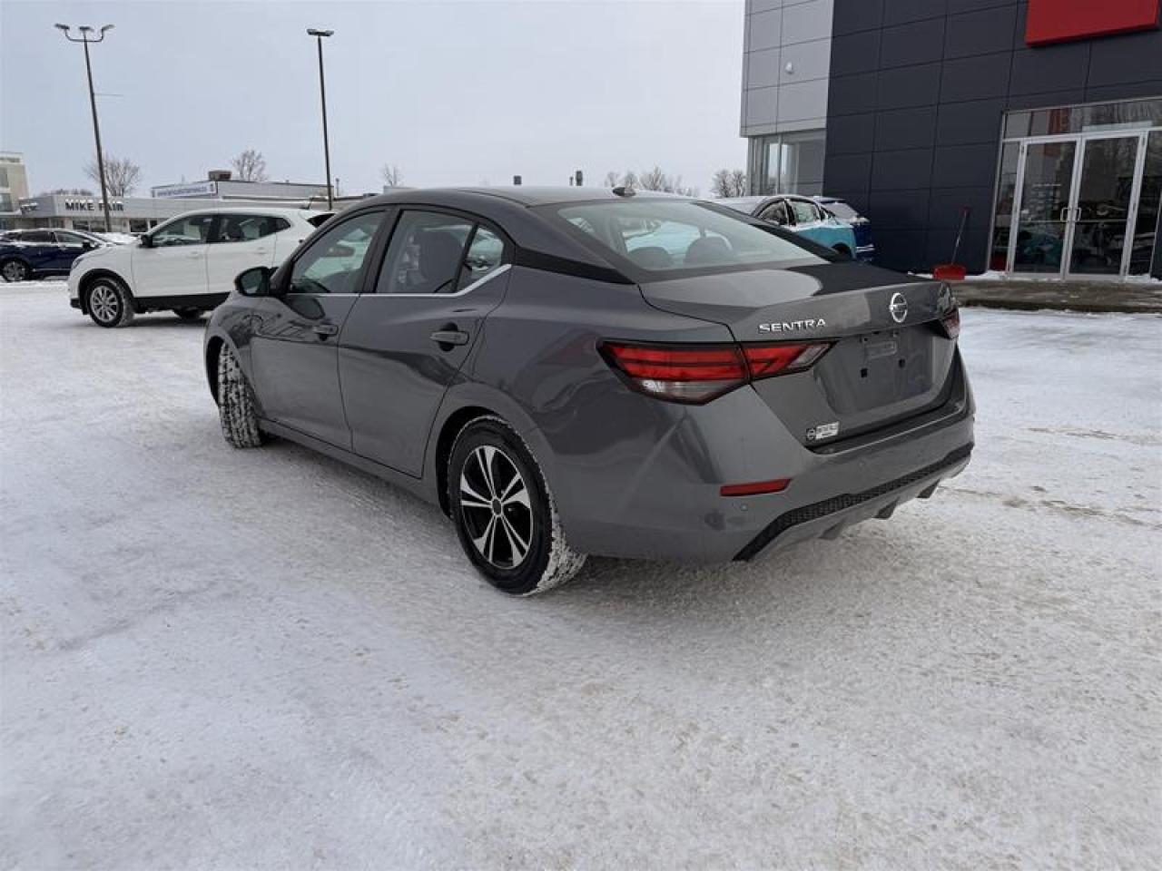 2021 Nissan Sentra SV CVT (2) Photo