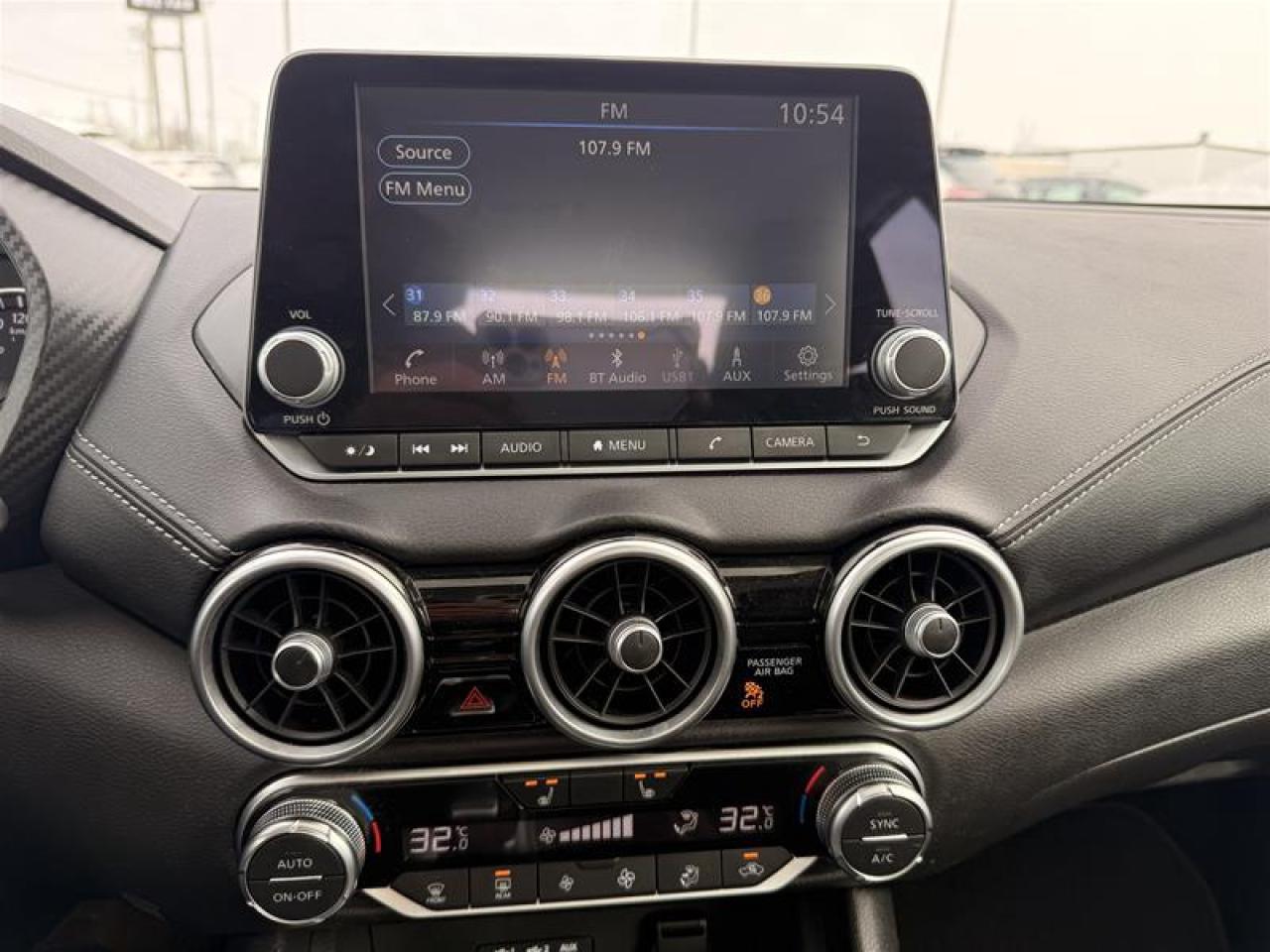 2021 Nissan Sentra SV CVT (2) Photo