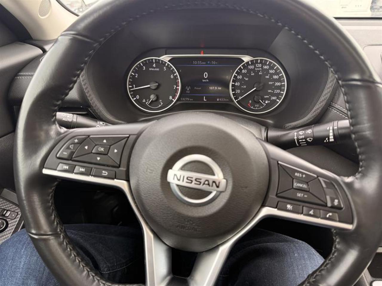 2021 Nissan Sentra SV CVT (2) Photo
