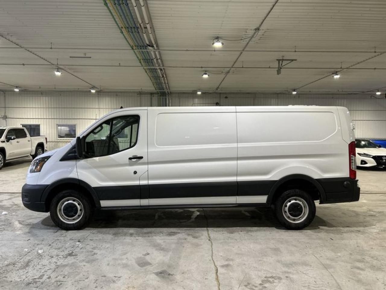 2024 Ford Transit Cargo Van T-250 148 Low Rf 9070 GVWR RWD Photo