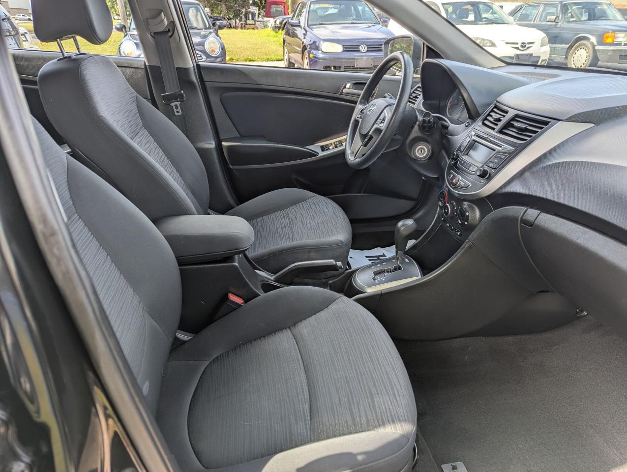 2016 Hyundai Accent "Gas MISER" certified + FREE 6m warranty Photo