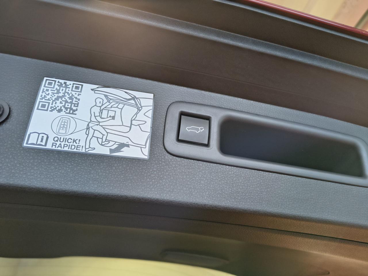 2024 Toyota Highlander Limited PLATINUM AWD Photo0