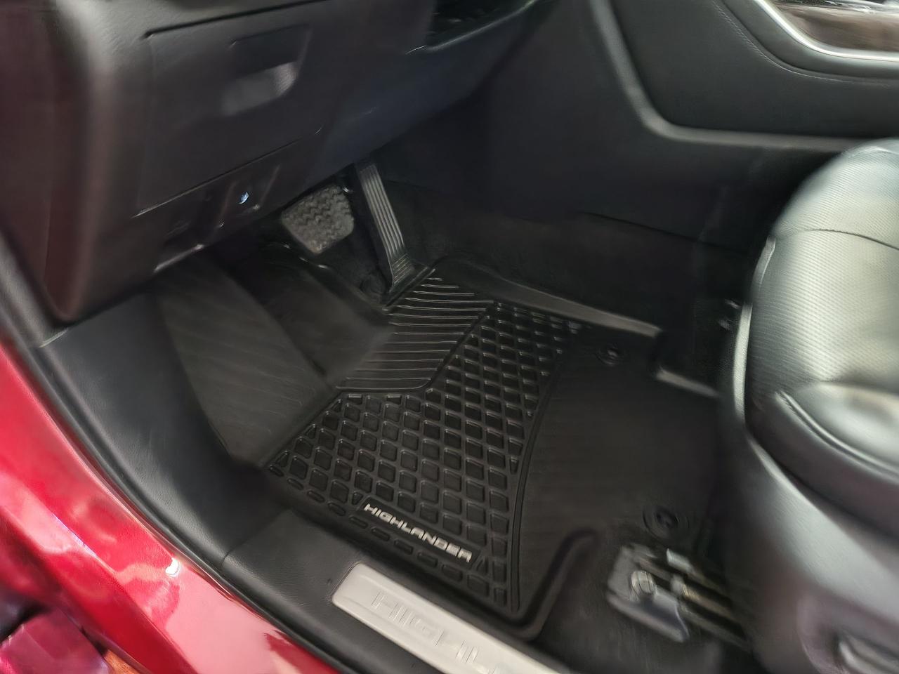 2024 Toyota Highlander Limited PLATINUM AWD Photo0