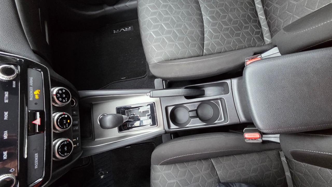 2020 Mitsubishi RVR ES Photo