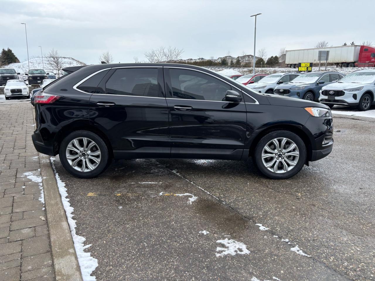 2024 Ford Edge TITANIUM, AWD, TECH PACKAGE, LUXURY PACKAGE! Photo2