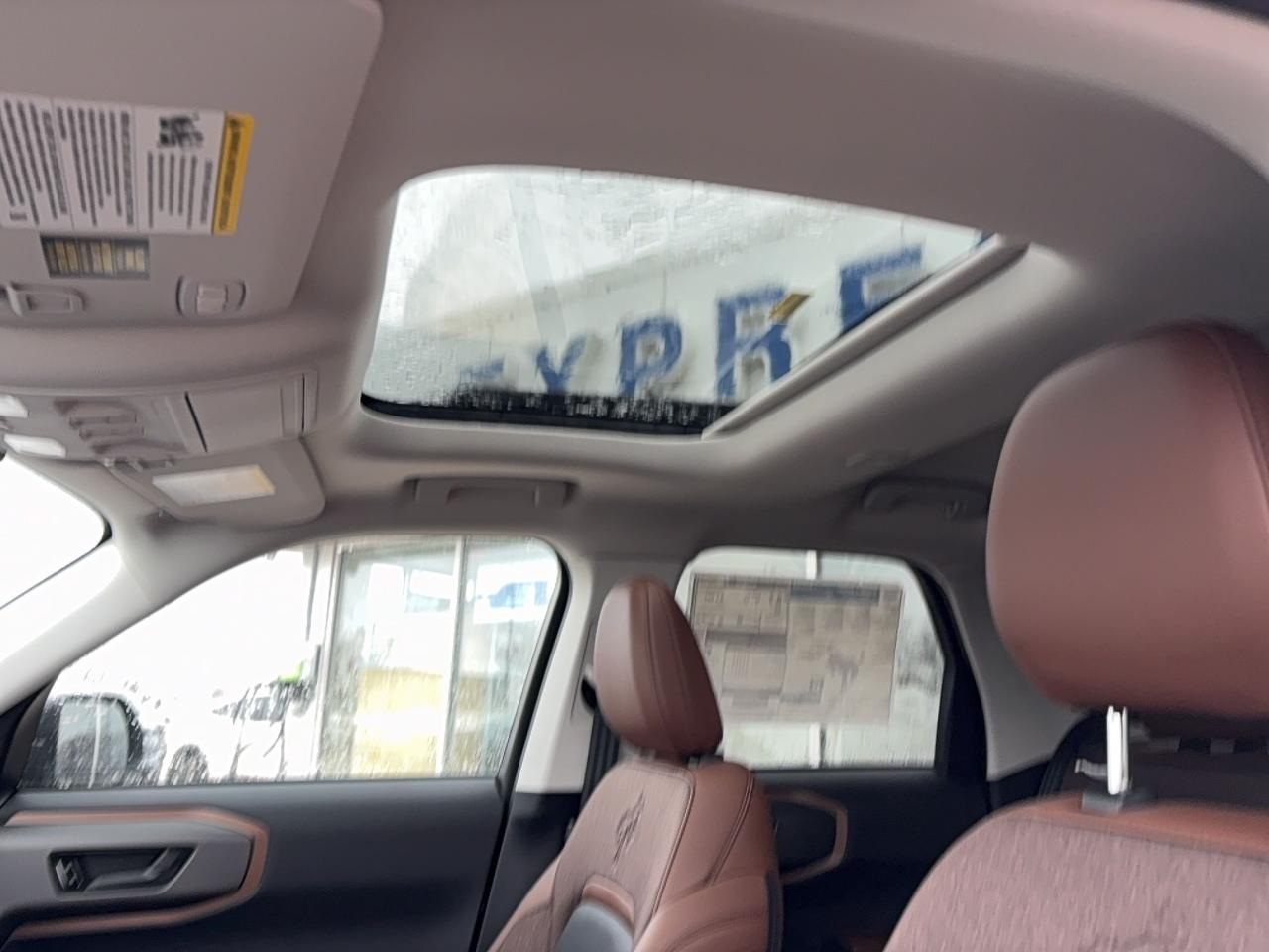 2025 Ford Bronco Sport OUTER BANKS, TECH PKG, POWER MOONROOF Photo