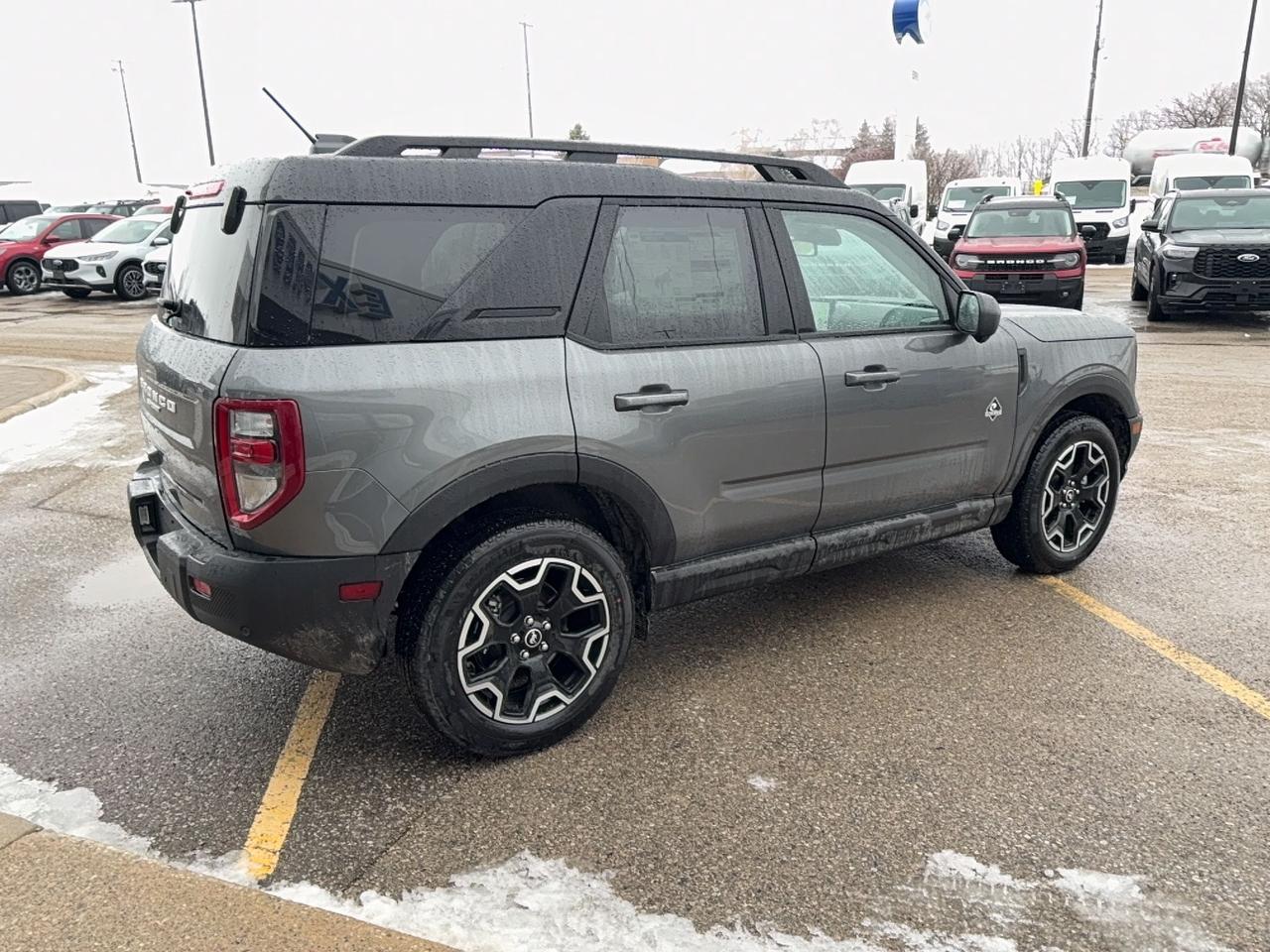 2025 Ford Bronco Sport OUTER BANKS, TECH PKG, POWER MOONROOF Photo