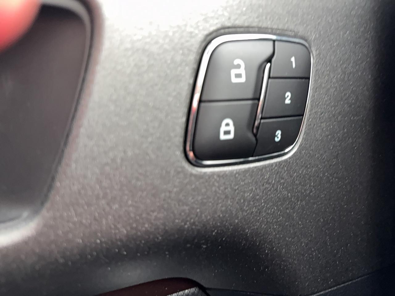 2025 Ford Bronco Sport OUTER BANKS, TECH PKG, POWER MOONROOF Photo