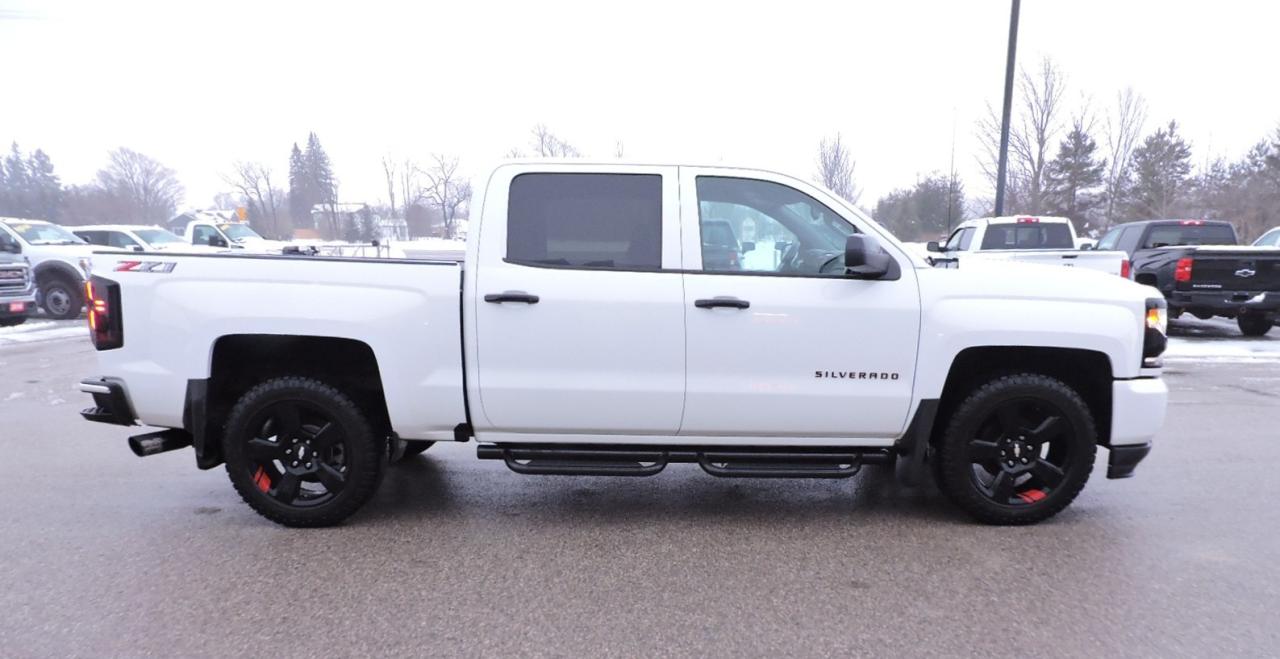 2018 Chevrolet Silverado 1500 LTZ 5.3L 4X4 Leather Navigation Z71 Only 160000 KM Photo3