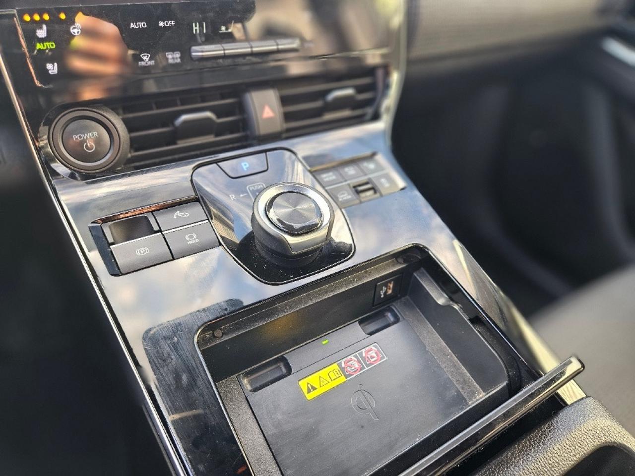 2023 Subaru Solterra AWD-ELECTRIC-LUXURY-420KM RANGE Photo