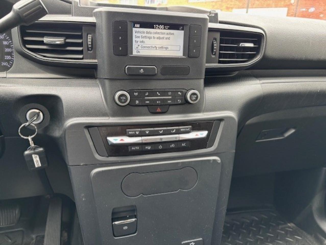 2020 Ford Explorer AWD HYBRID **BACK UP CAMERA-1 OWNER-CERTIFIED** Photo