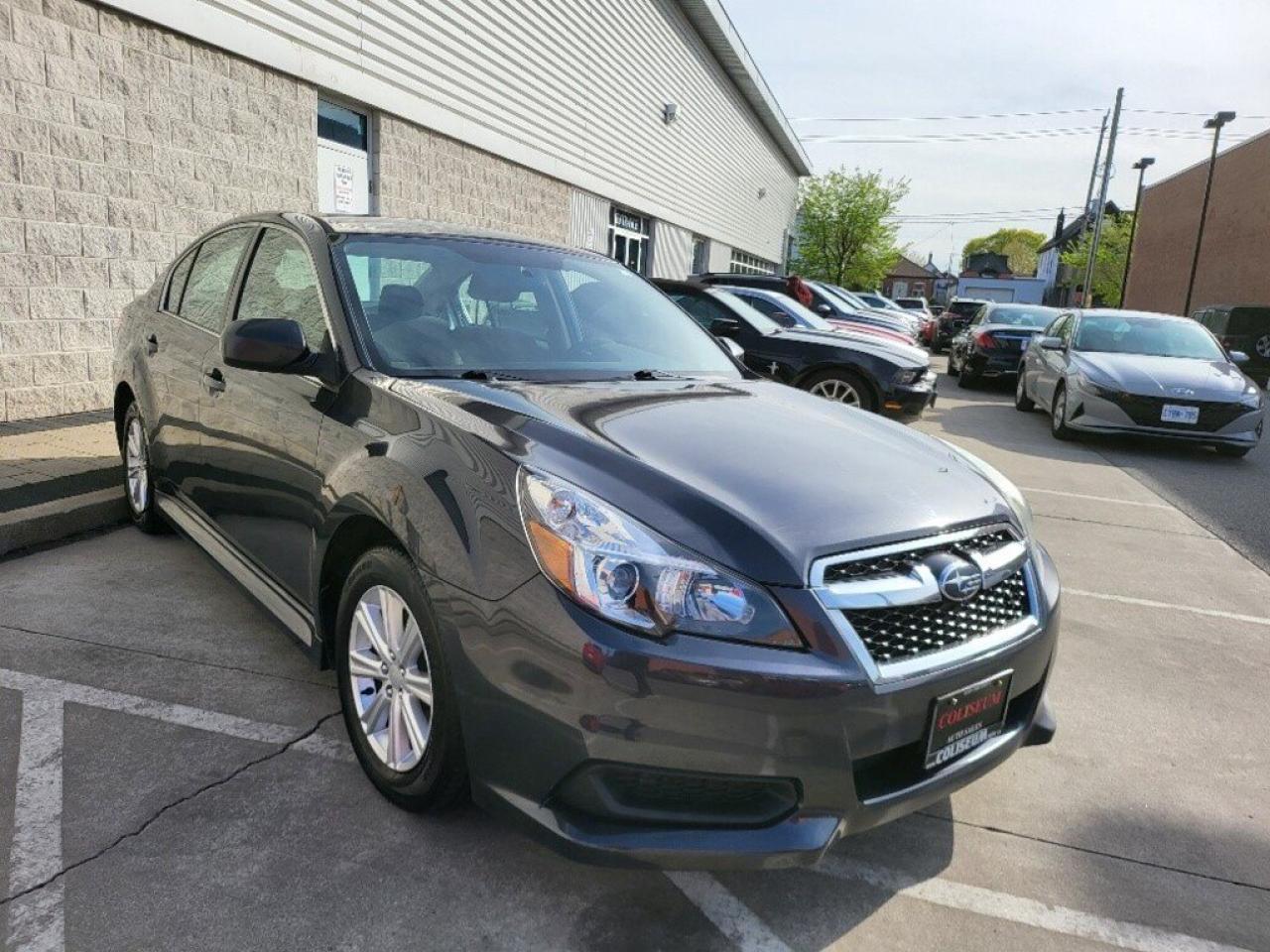 2013 Subaru Legacy AWD TOURING 2.5i FULL SERVICE HISTORY-CERTIFIED Photo