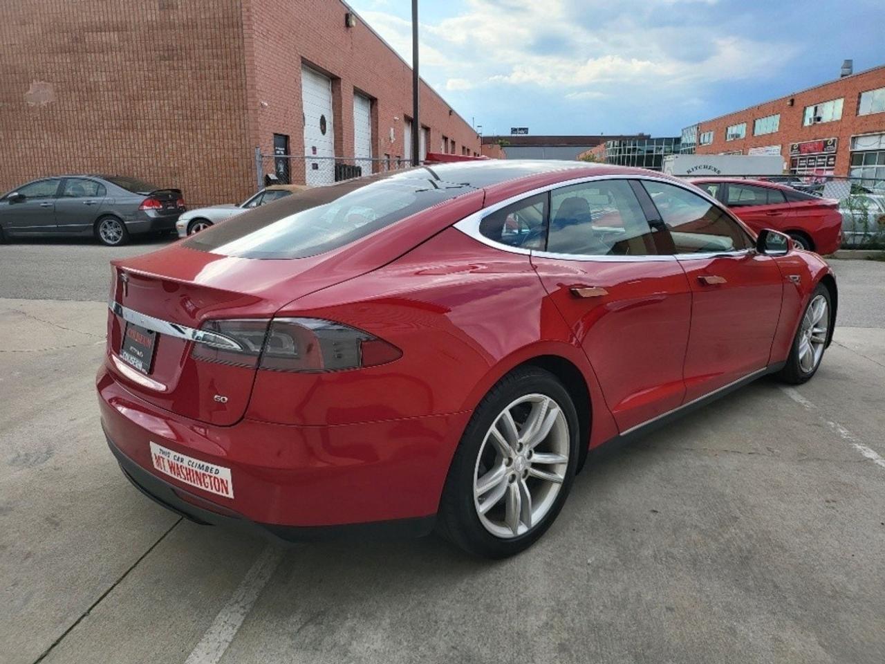2013 Tesla Model S S 60-7 PASSENGER-LEATHER-AUTOPILOT Photo