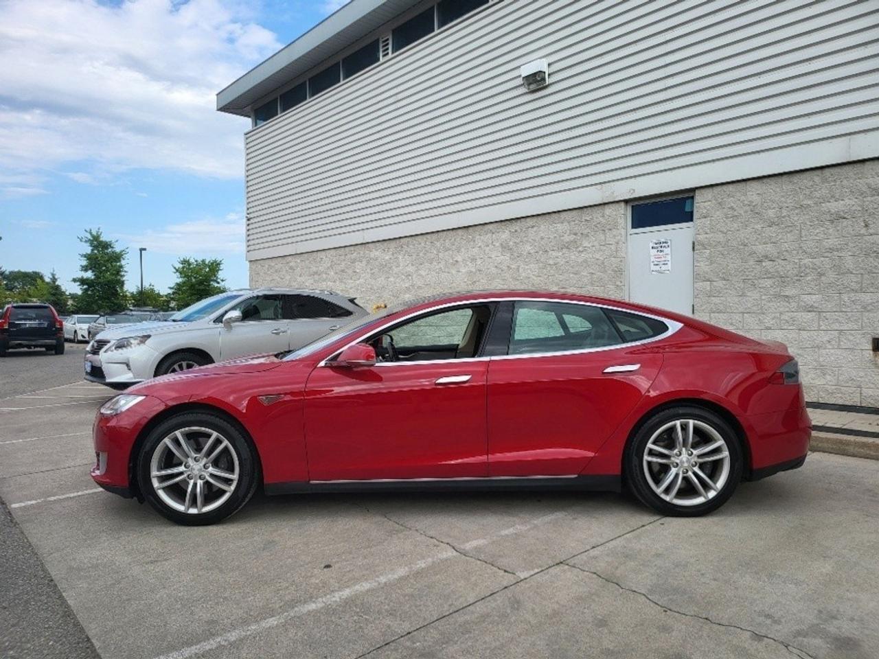 2013 Tesla Model S S 60-7 PASSENGER-LEATHER-AUTOPILOT Photo