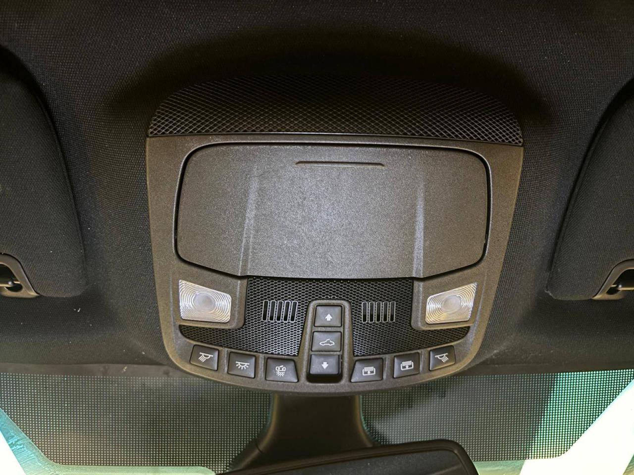 2019 Ford Edge ST AWD - 36 SERVICE RECORDS $0 % DOWN FINANCE OAC Photo