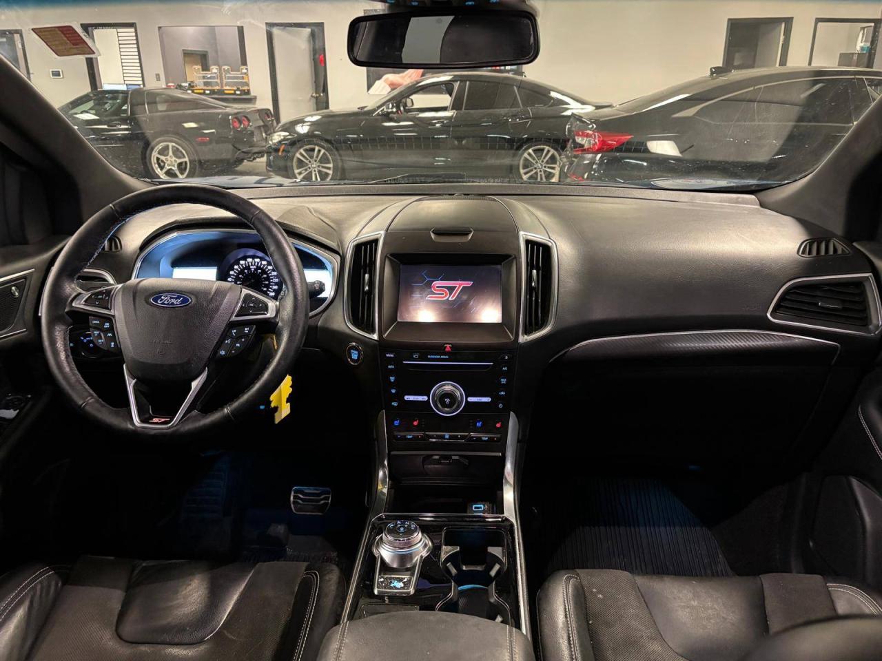 2019 Ford Edge ST AWD - 36 SERVICE RECORDS $0 % DOWN FINANCE OAC Photo