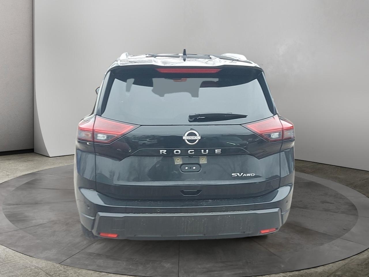 2024 Nissan Rogue SV MOONROOF Photo