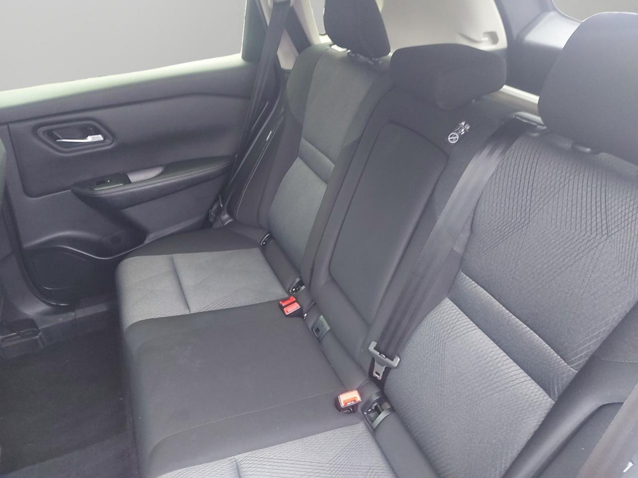 2024 Nissan Rogue SV MOONROOF Photo