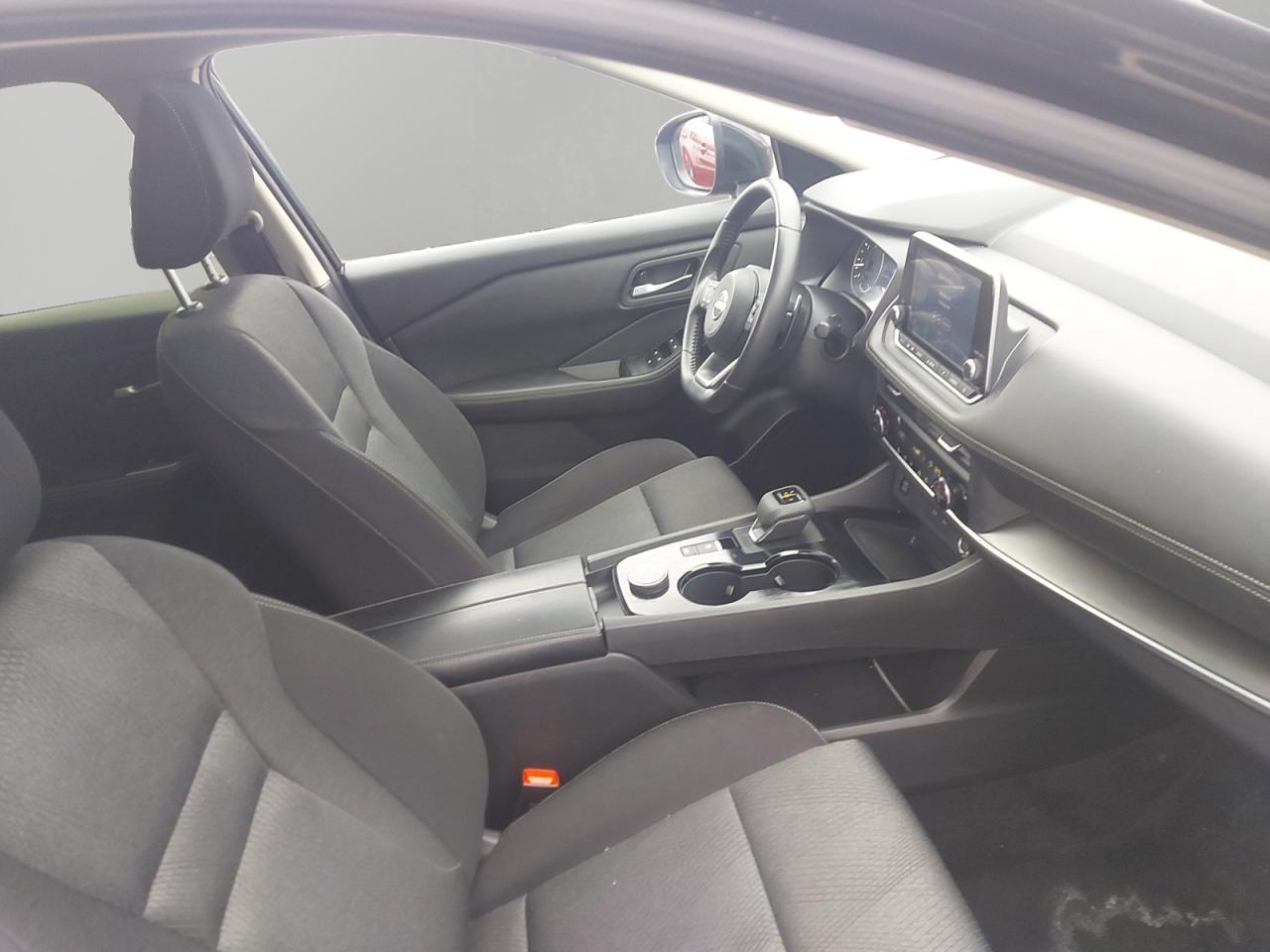 2024 Nissan Rogue SV MOONROOF Photo