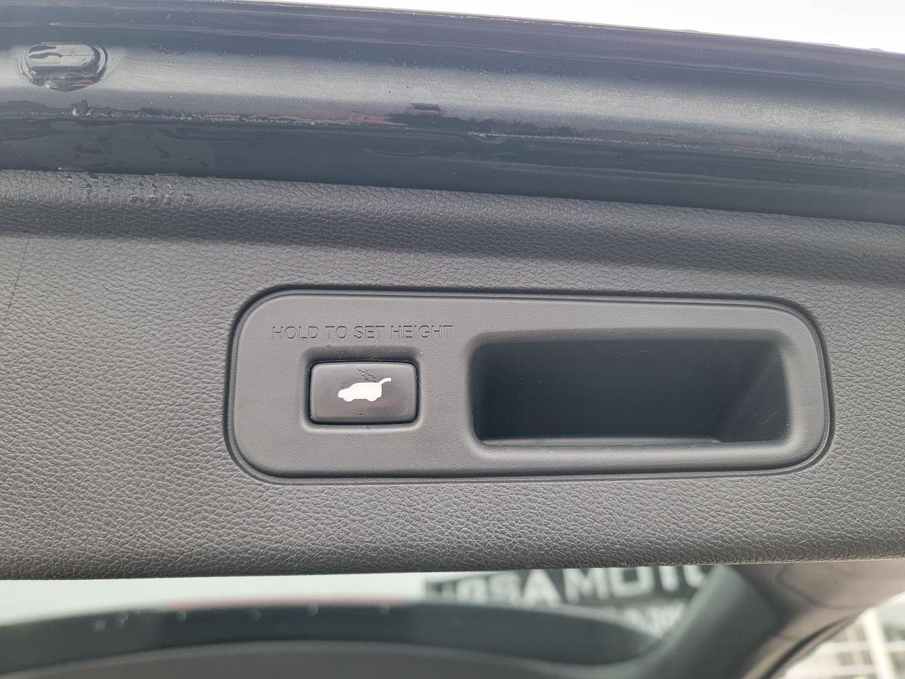 2018 Honda Odyssey EX-L NAVI Photo