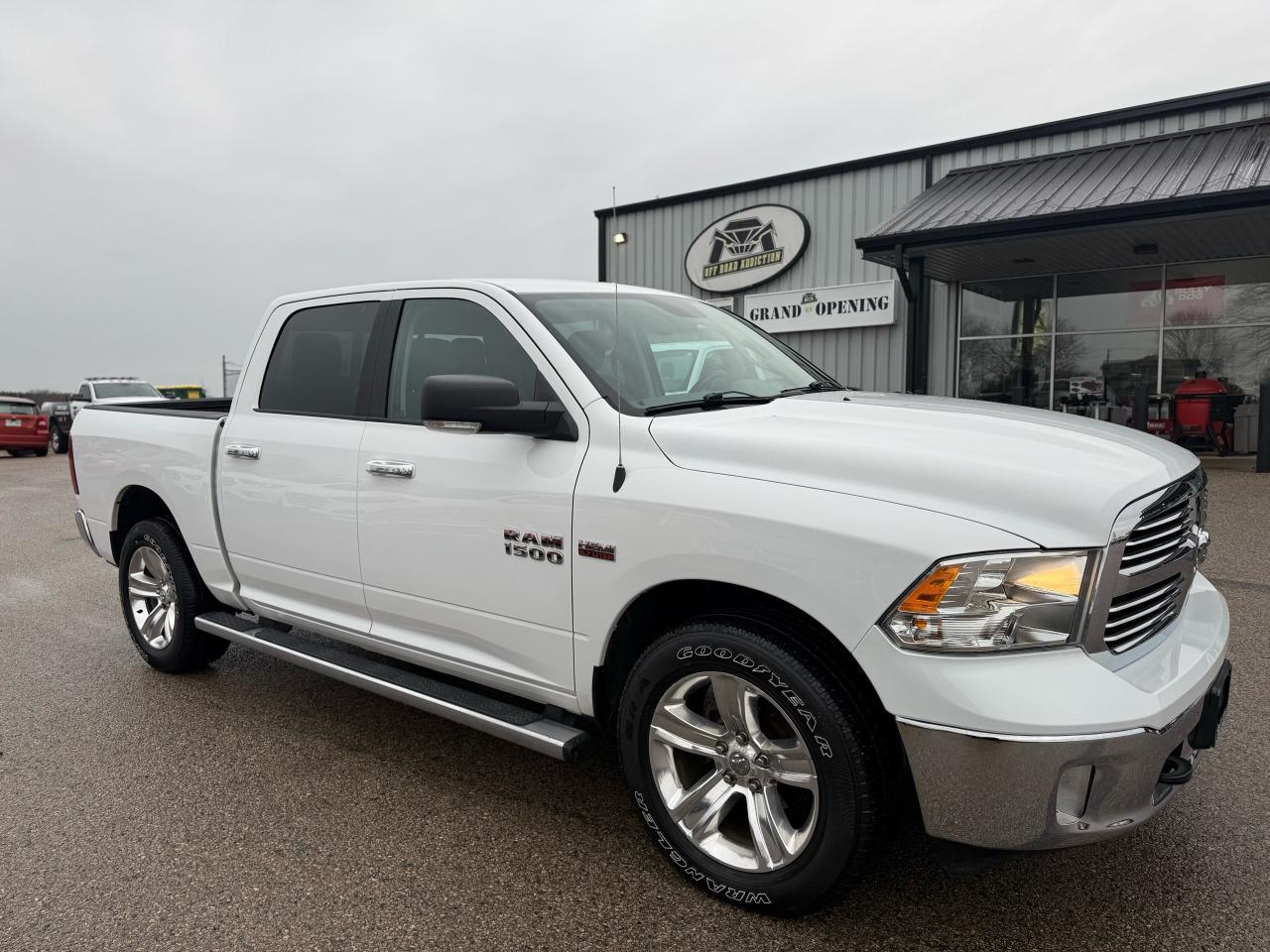 2017 RAM 1500 SLT Photo