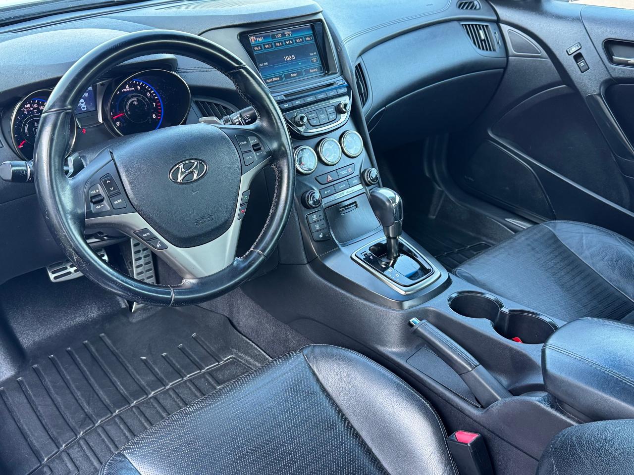 2013 Hyundai Genesis Coupe GT **EXCELLENT SERVICE HISTORY** Photo