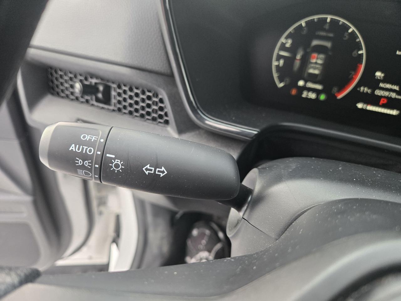 2025 Honda CR-V LX Photo