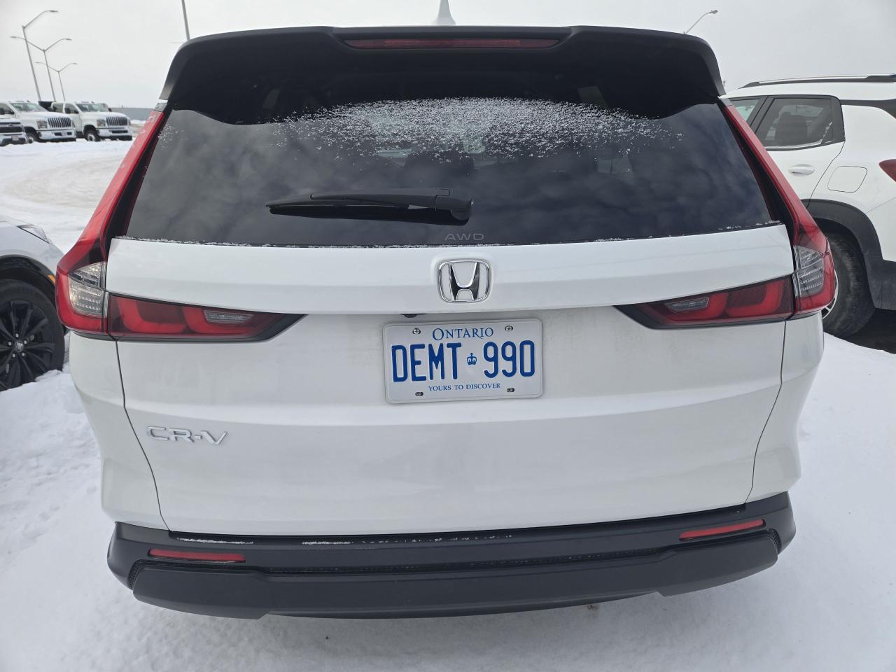 2025 Honda CR-V LX Photo4