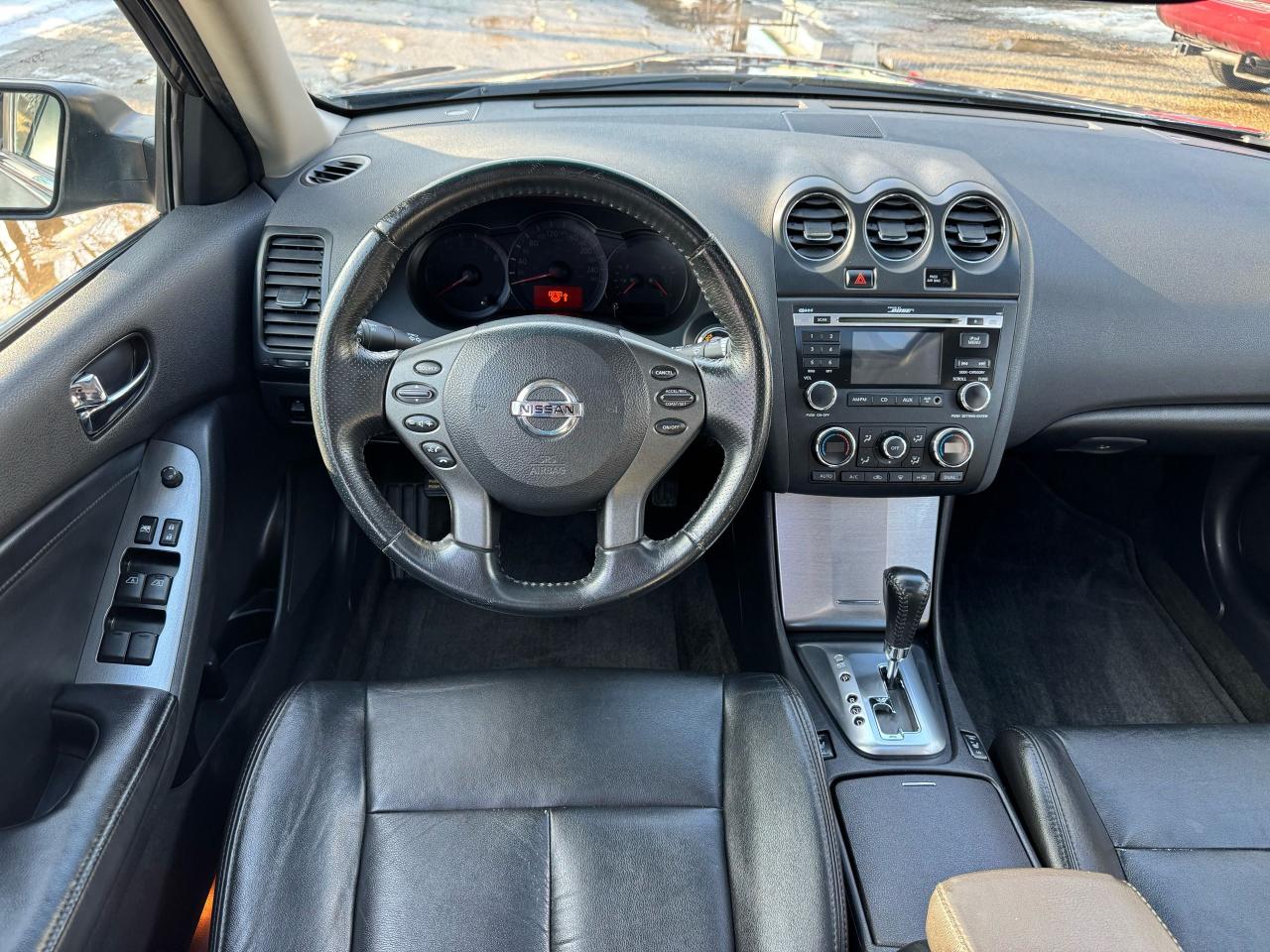 2012 Nissan Altima 2.5 SL - LOADED! Photo