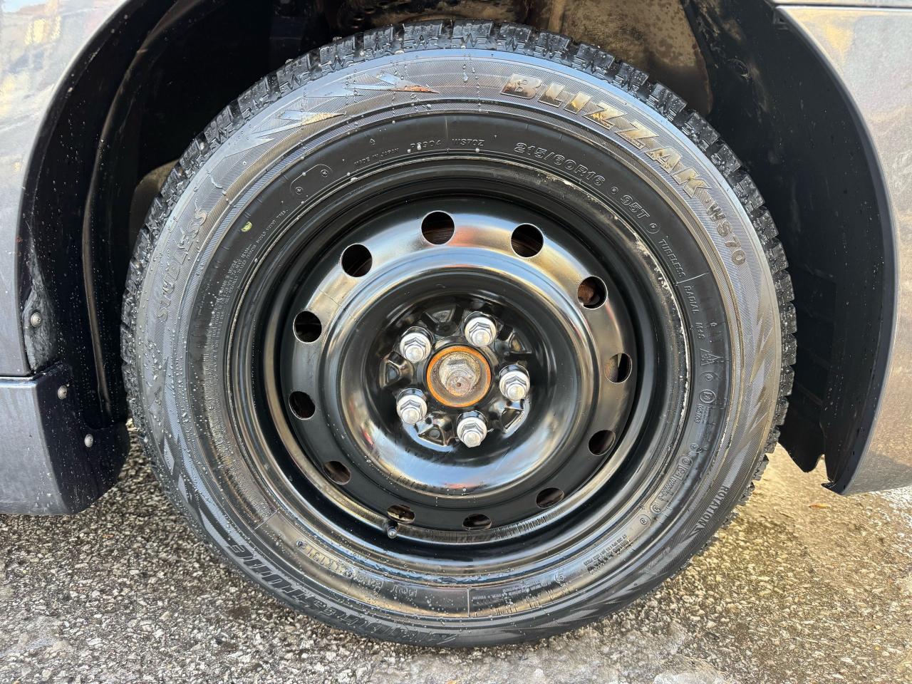 2012 Nissan Altima 2.5 SL - LOADED! Photo