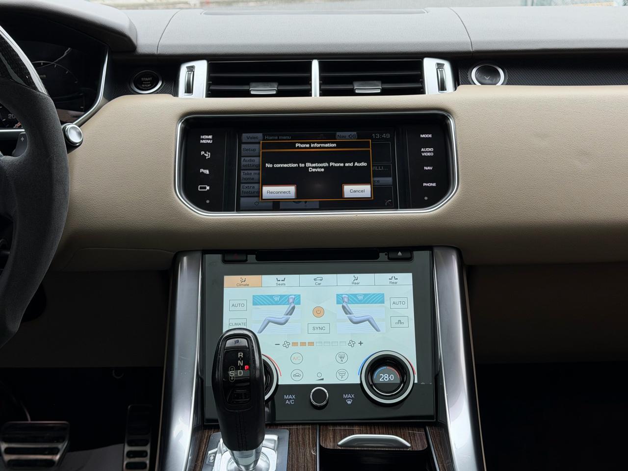 2014 Land Rover Range Rover Sport V8 Supercharged Photo