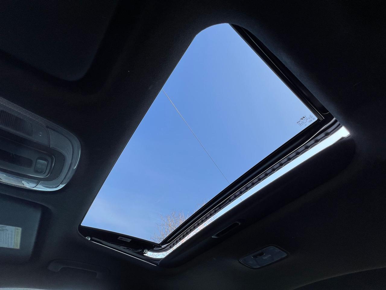 2023 Hyundai Elantra N Line Ultimate ONE OWNER NO ACCIDENT FULLY LOADED Photo