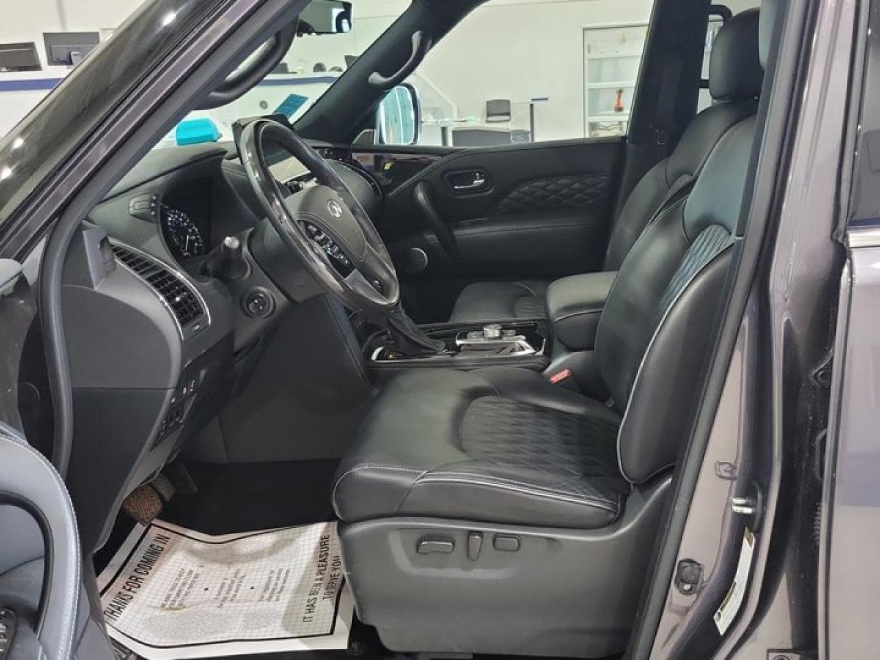 2023 Infiniti QX80 ProACTIVE AWD | Leather | Sunroof | Nav | Dual Screen Entertainment System | 360 Camera | and More ! Photo2